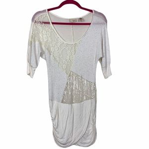 Daytrip Boho Mixed Media Lace Sequin Cream Top M